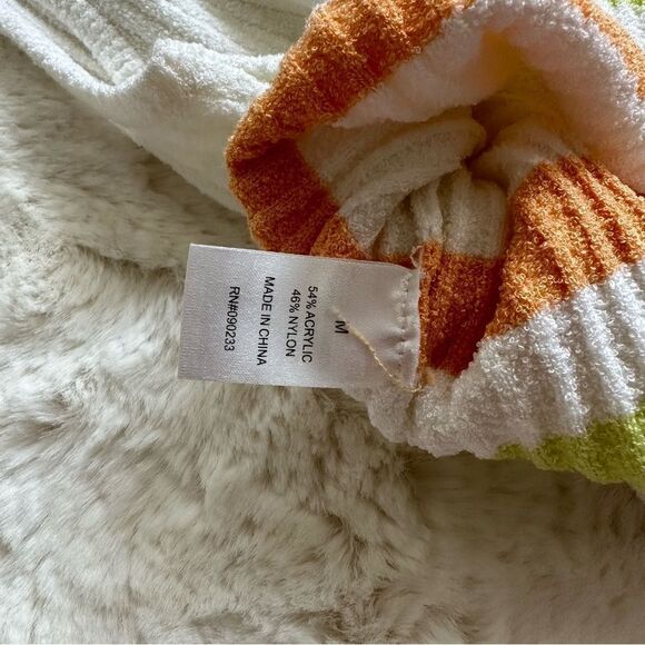 Pacsun/LA Hearts white green and orange knit sweater vest - Picture 3 of 5